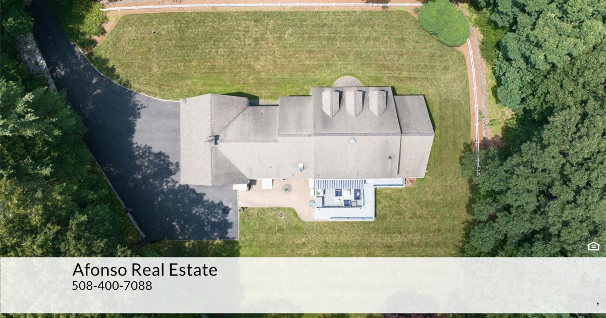 47 Southboro Road, Upton, MA 01568